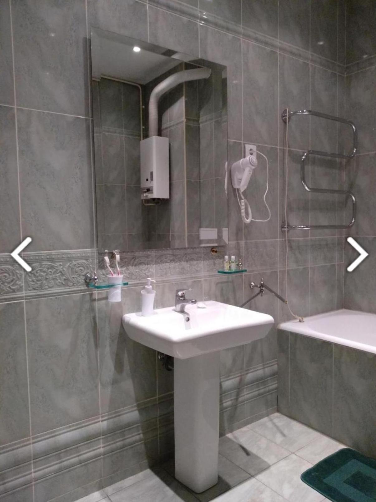 קייב Good Dreams Hotel מראה חיצוני תמונה